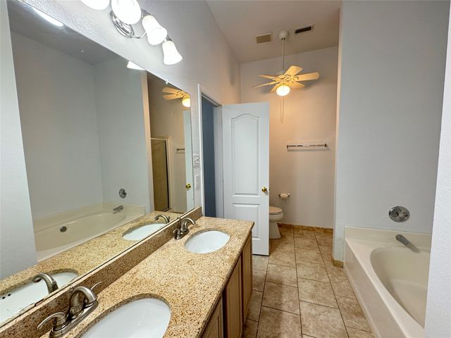 5424 Caribou Ridge Drive, Watauga, TX 76137