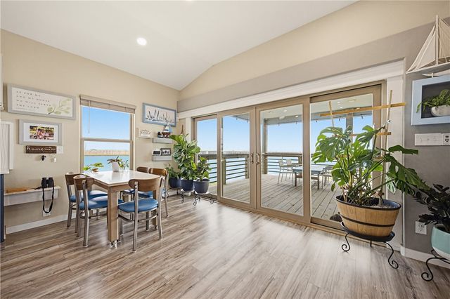 1213 Stewart St, Corpus Christi, TX 78418