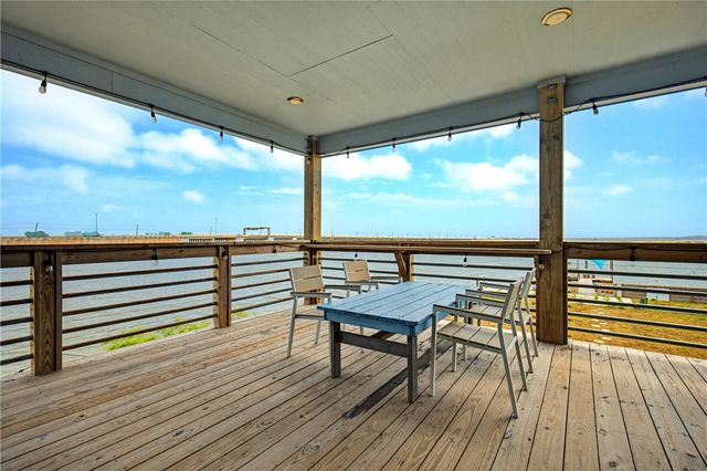 1213 Stewart St, Corpus Christi, TX 78418