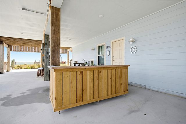 1213 Stewart St, Corpus Christi, TX 78418