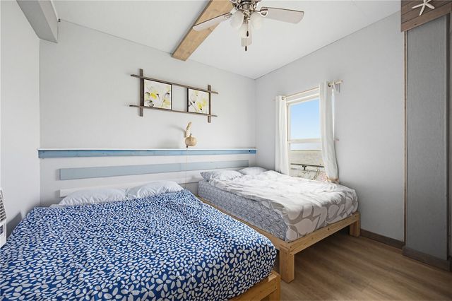 1213 Stewart St, Corpus Christi, TX 78418