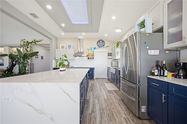 1213 Stewart St, Corpus Christi, TX 78418