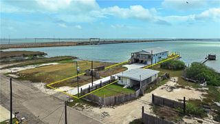 1213 Stewart St, Corpus Christi, TX 78418