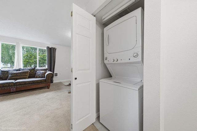 202 E Weile Ave, Spokane, WA 99208