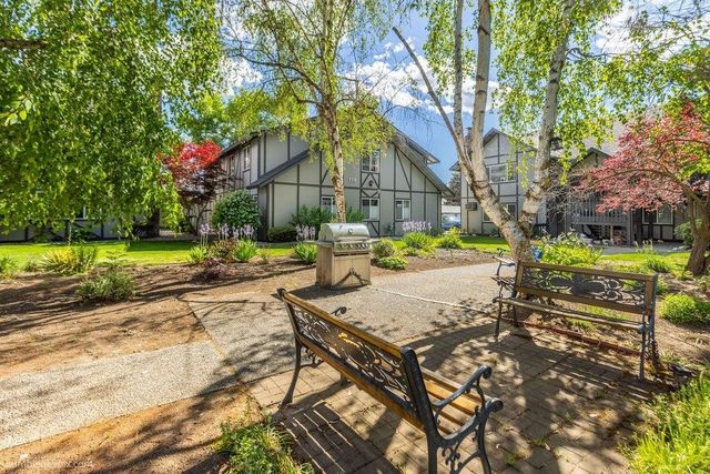 202 E Weile Ave, Spokane, WA 99208