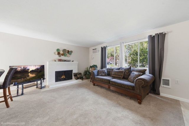 202 E Weile Ave, Spokane, WA 99208