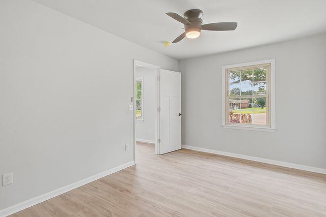104 General Dennis Drive, Summerville, SC 29486