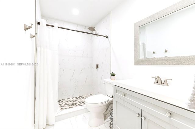 2911 NW 5th Ct, Fort Lauderdale, FL 33311