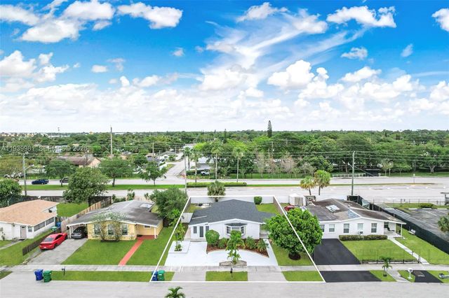 2911 NW 5th Ct, Fort Lauderdale, FL 33311