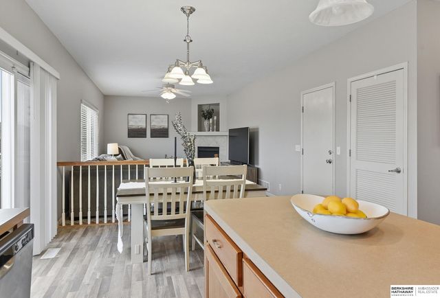 4921 N 161 Street, Omaha, NE 68116