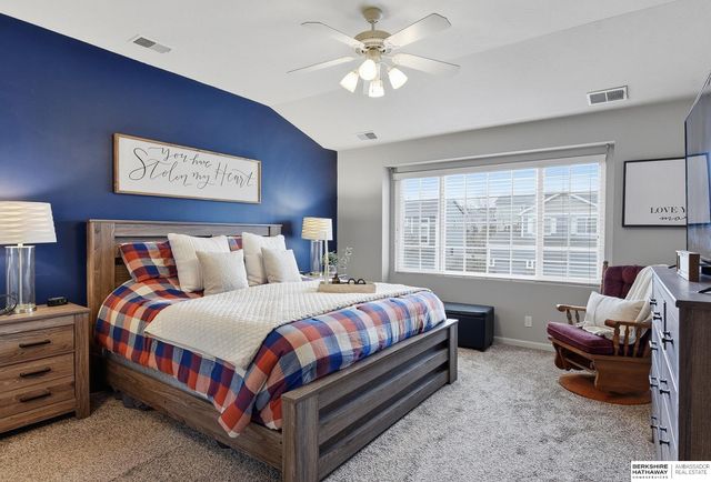 4921 N 161 Street, Omaha, NE 68116