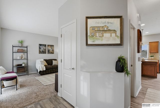 4921 N 161 Street, Omaha, NE 68116