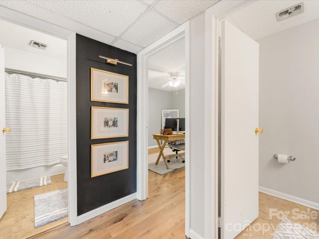 2616 Park Road B, Charlotte, NC 28209