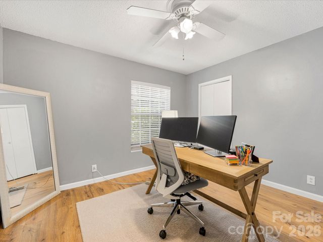 2616 Park Road B, Charlotte, NC 28209