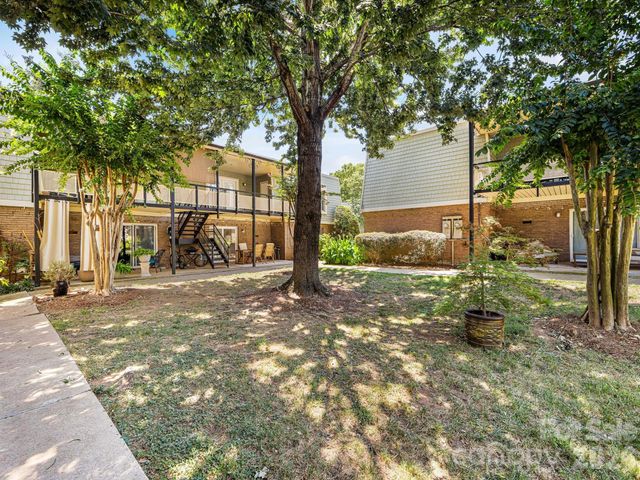 2616 Park Road B, Charlotte, NC 28209