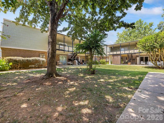 2616 Park Road B, Charlotte, NC 28209