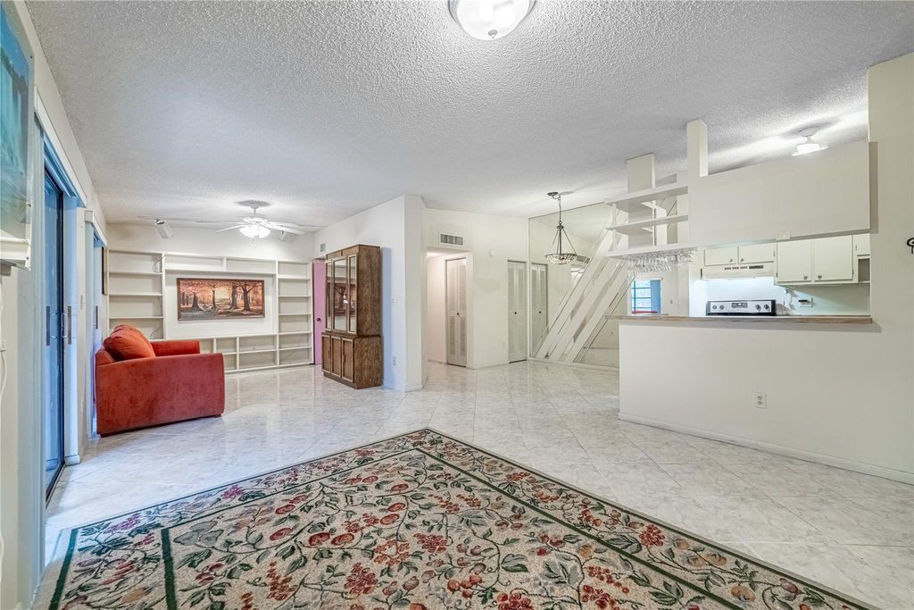 7612 Ashmont Cir 7612, Tamarac, FL 33321