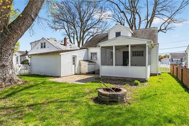 241 West Ivy Street, East Rochester, NY 14445