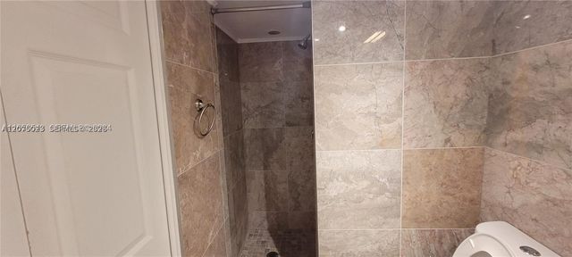 1865 S Ocean Dr 2D, Hallandale Beach, FL 33009