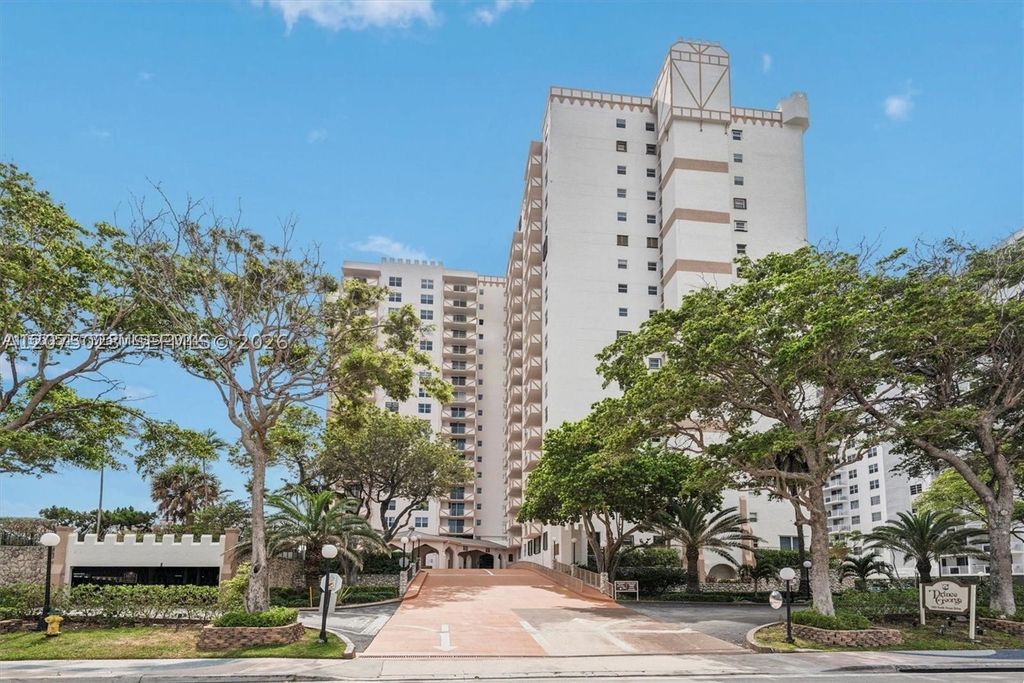 1865 S Ocean Dr 2D, Hallandale Beach, FL 33009