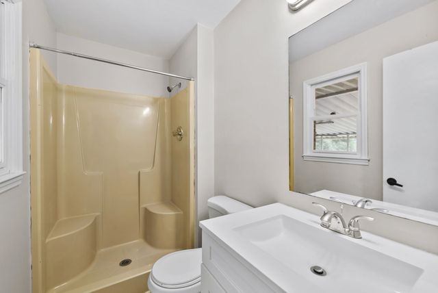 4905 Bethesda Duplex Rd, College Grove, TN 37046