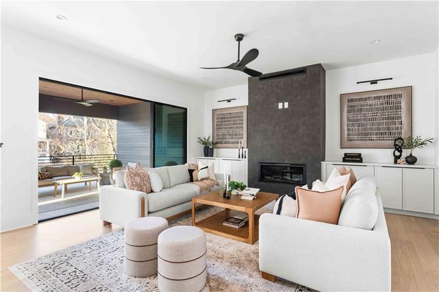 864 Amsterdam Avenue NE, Atlanta, GA 30306