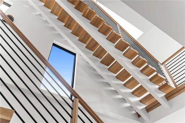 864 Amsterdam Avenue NE, Atlanta, GA 30306