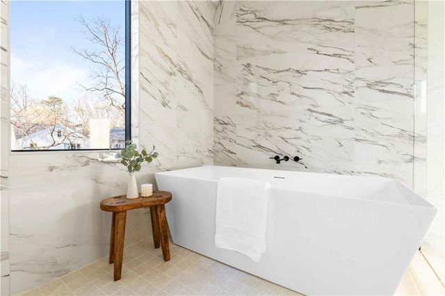 864 Amsterdam Avenue NE, Atlanta, GA 30306