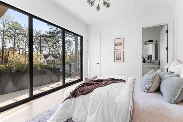 864 Amsterdam Avenue NE, Atlanta, GA 30306