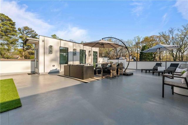 864 Amsterdam Avenue NE, Atlanta, GA 30306