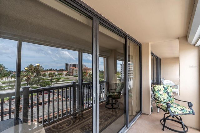 500 TREASURE ISLAND CAUSEWAY CAUSEWAY 406, Treasure Island, FL 33706