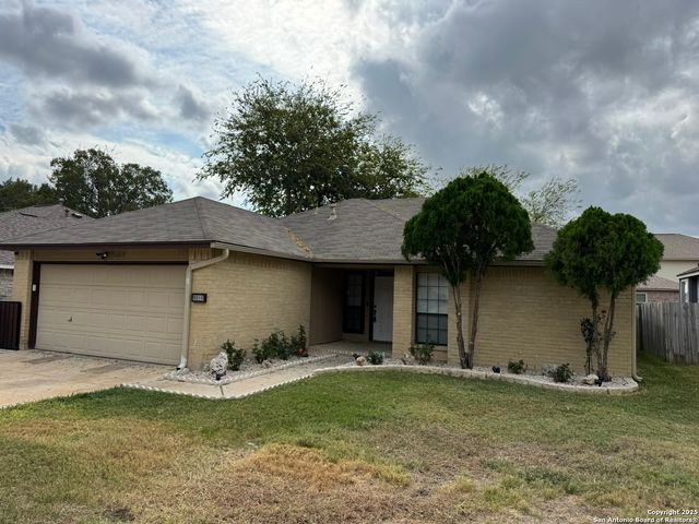 5215 Fawn Lk, San Antonio, TX 78244