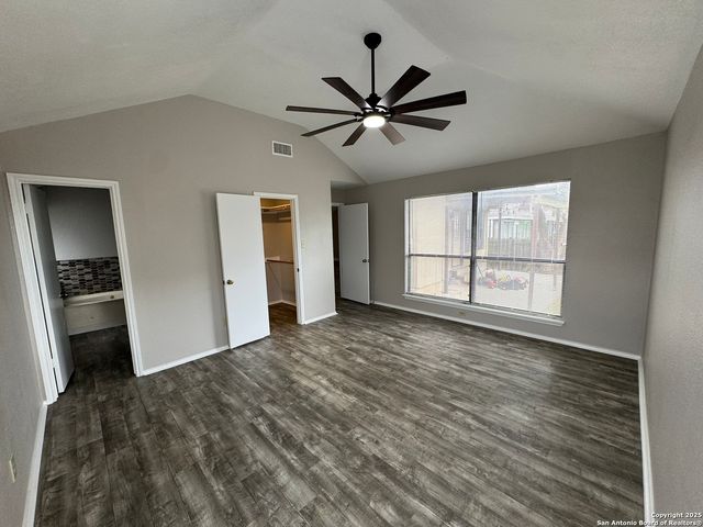 5215 Fawn Lk, San Antonio, TX 78244