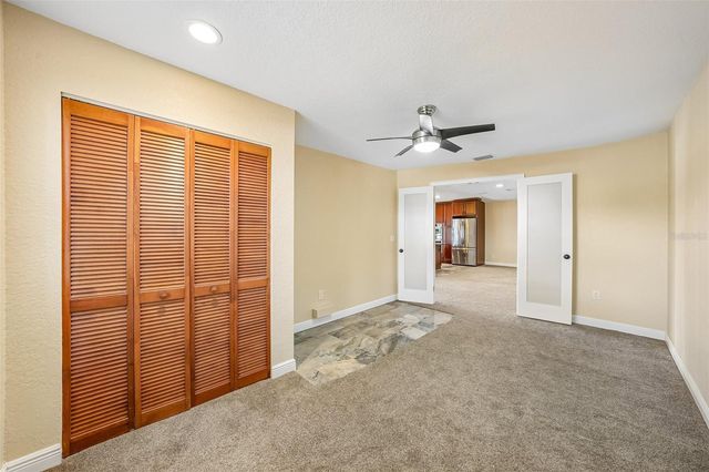 300 90TH AVENUE NE, St Petersburg, FL 33702