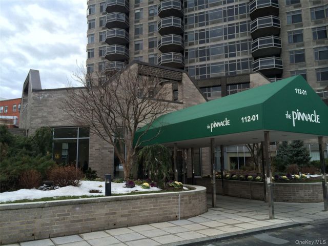 11201 Queens Boulevard 18B, Forest Hills, NY 11375