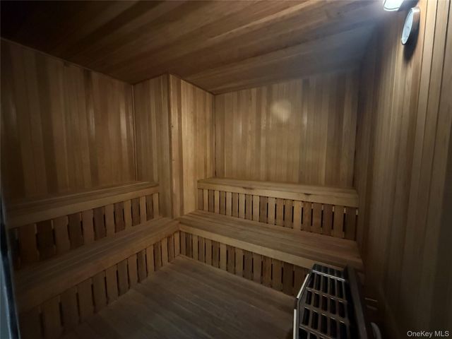 11201 Queens Boulevard 18B, Forest Hills, NY 11375