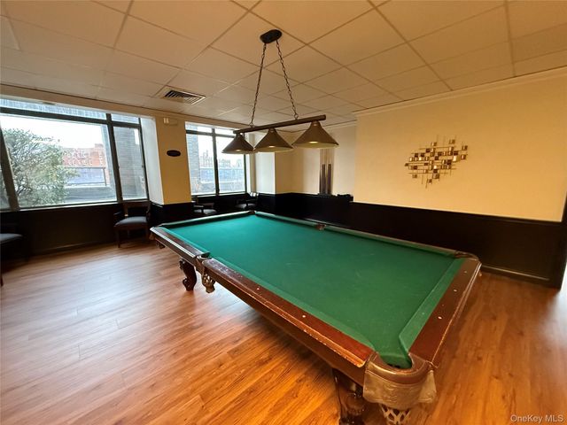 11201 Queens Boulevard 18B, Forest Hills, NY 11375