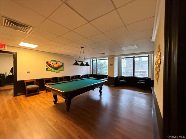 11201 Queens Boulevard 18B, Forest Hills, NY 11375