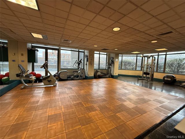 11201 Queens Boulevard 18B, Forest Hills, NY 11375