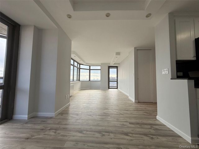 11201 Queens Boulevard 18B, Forest Hills, NY 11375