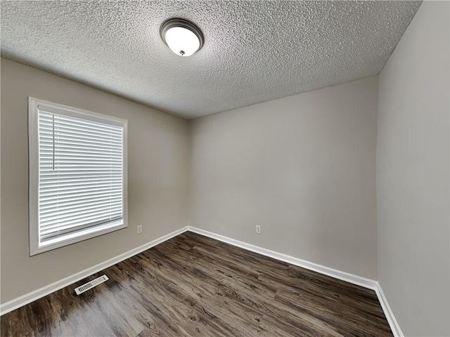 424 Ivy Crest Drive, Dallas, GA 30157