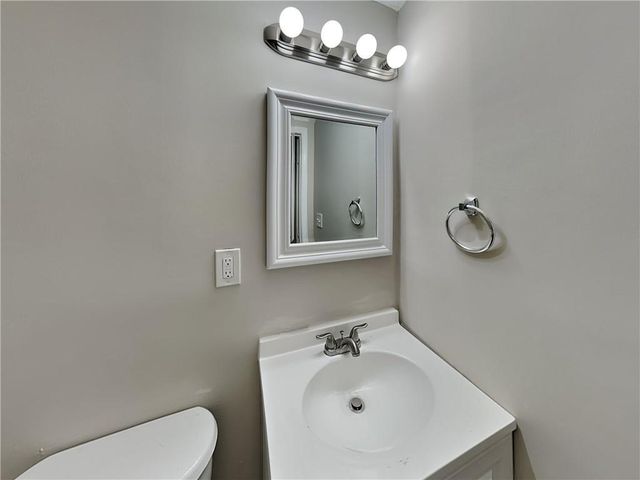 424 Ivy Crest Drive, Dallas, GA 30157