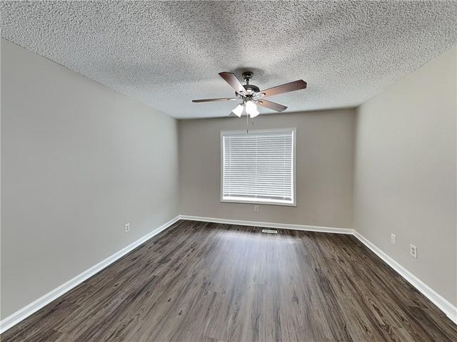 424 Ivy Crest Drive, Dallas, GA 30157