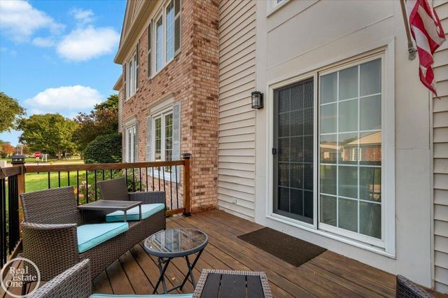37303 Stonegate Circle, Clinton Township, MI 48036