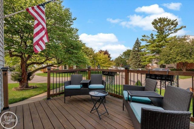 37303 Stonegate Circle, Clinton Township, MI 48036