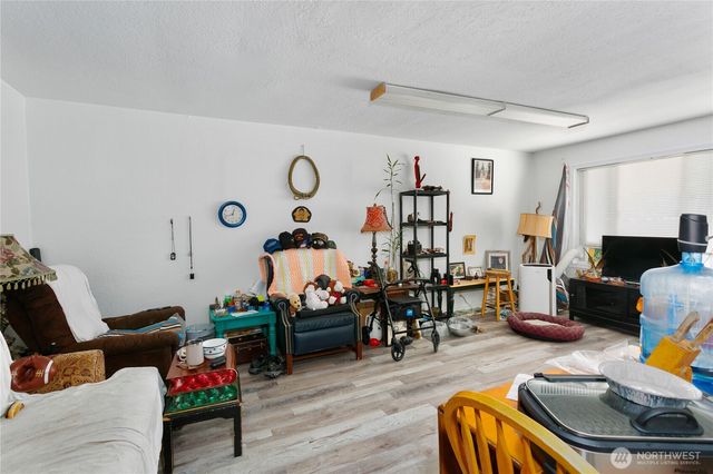 1123 S M Street, Tacoma, WA 98405