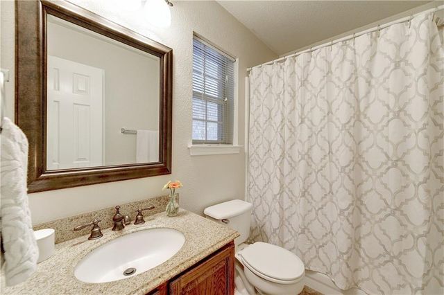 1317 Quicksilver ST, Round Rock, TX 78665