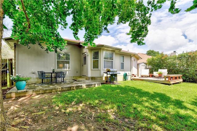1317 Quicksilver ST, Round Rock, TX 78665