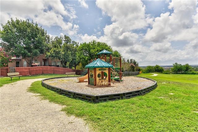 1317 Quicksilver ST, Round Rock, TX 78665