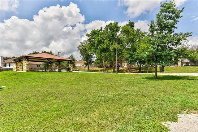 1317 Quicksilver ST, Round Rock, TX 78665